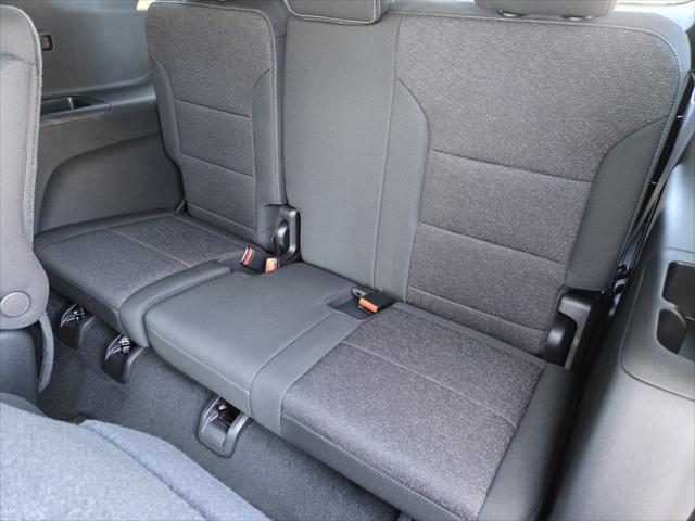 new 2025 Chevrolet Traverse car, priced at $42,170