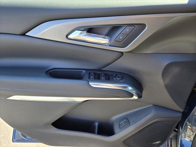 new 2025 Chevrolet Traverse car, priced at $42,170