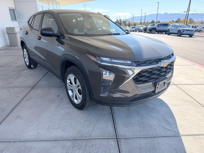 used 2024 Chevrolet Trax car, priced at $19,613