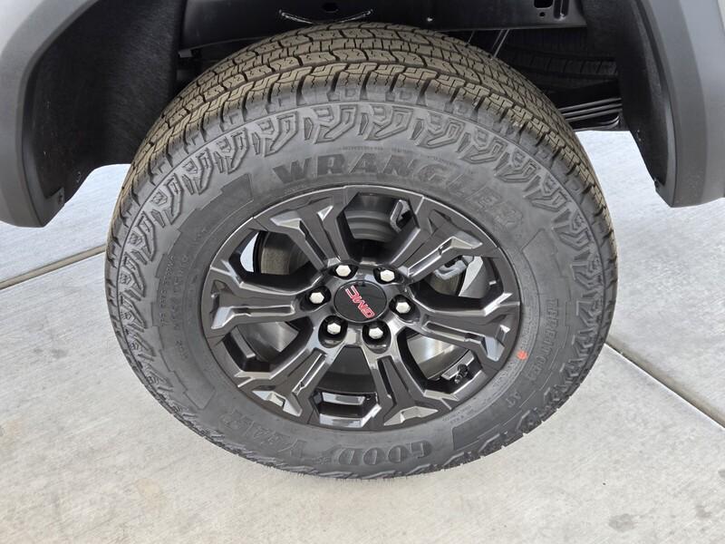 new 2025 GMC Canyon car, priced at $40,740