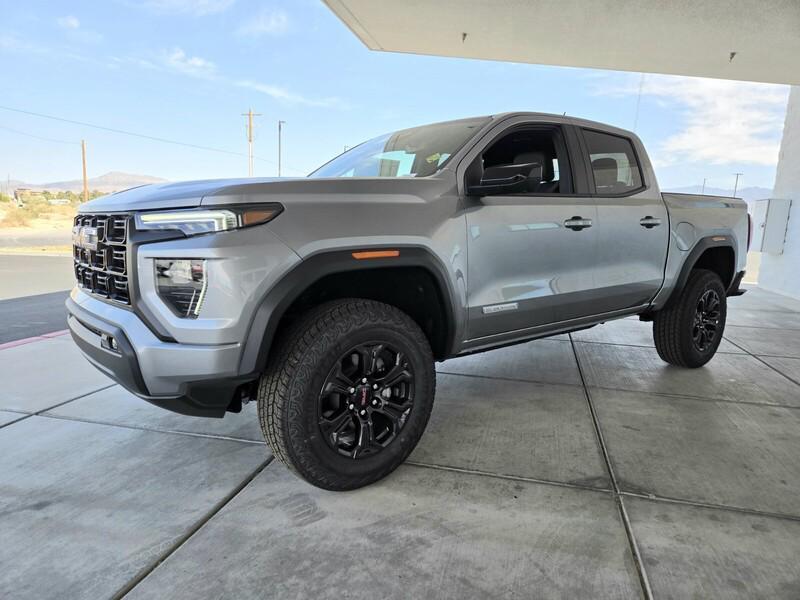 new 2025 GMC Canyon car, priced at $40,740