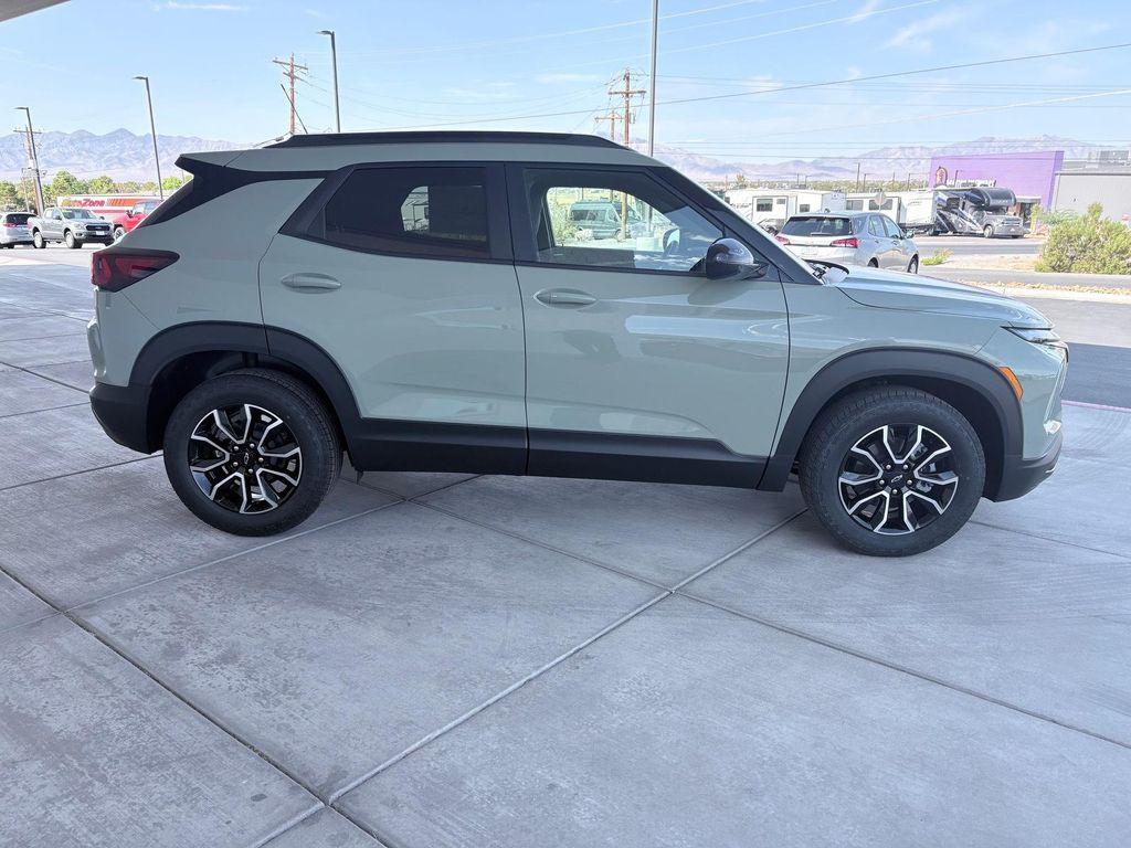 new 2026 Chevrolet TrailBlazer car, priced at $30,405