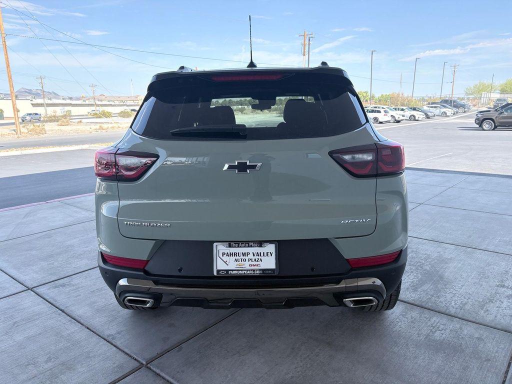 new 2026 Chevrolet TrailBlazer car, priced at $30,405