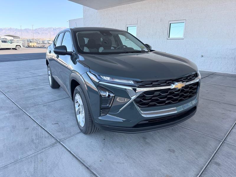 new 2026 Chevrolet Trax car, priced at $24,675
