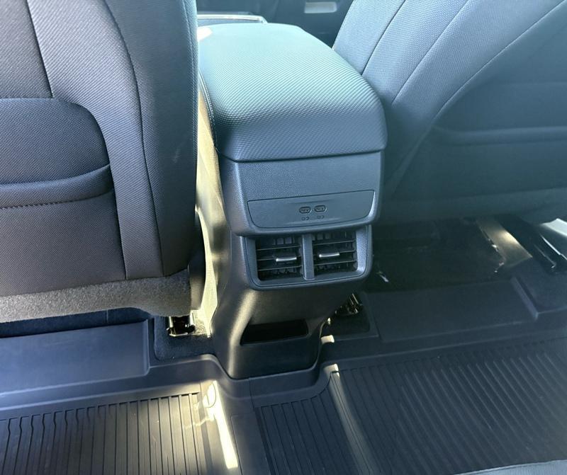 new 2026 Chevrolet Equinox car, priced at $28,695