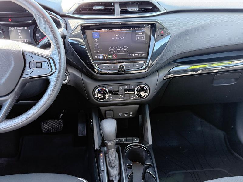 used 2023 Chevrolet TrailBlazer car, priced at $20,088