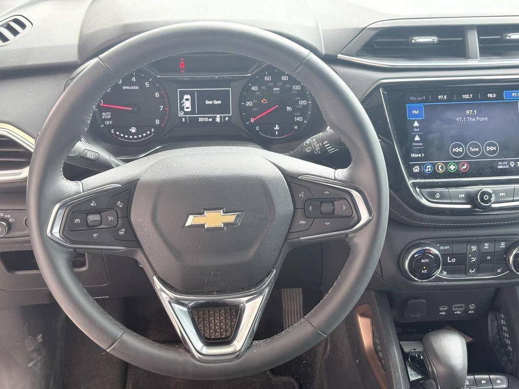 used 2023 Chevrolet TrailBlazer car, priced at $21,632