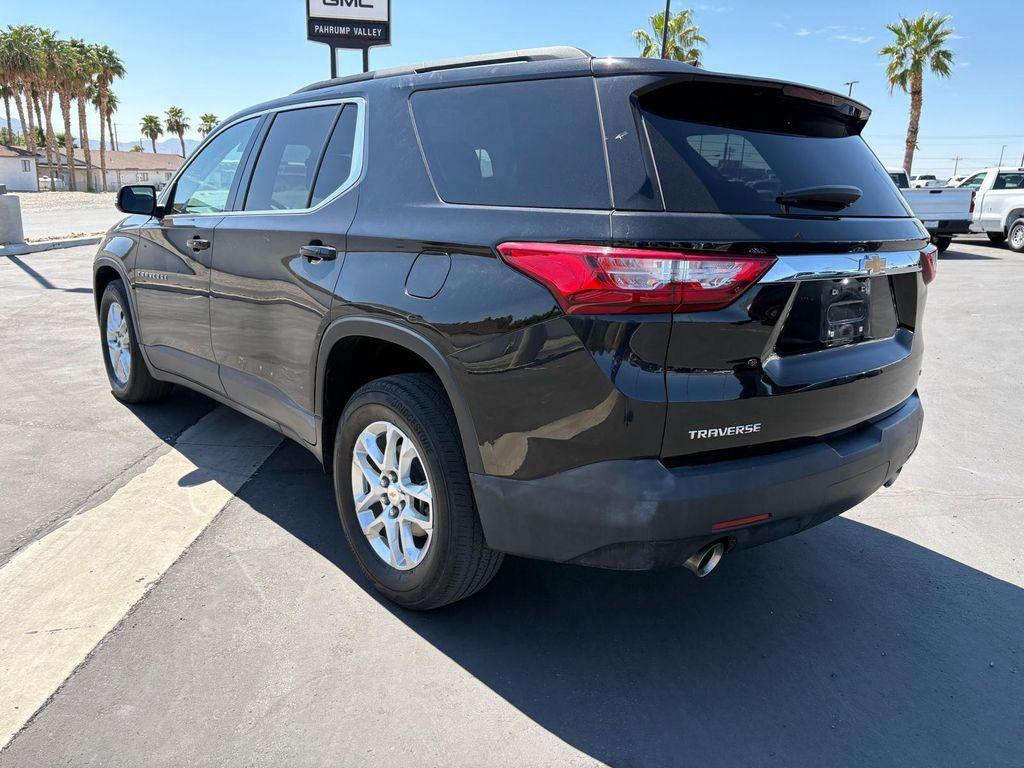 used 2021 Chevrolet Traverse car, priced at $24,065