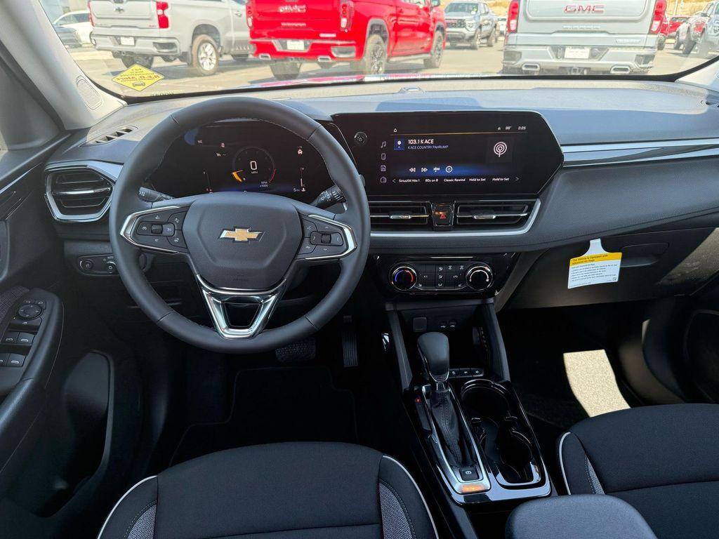 new 2026 Chevrolet TrailBlazer car, priced at $28,460