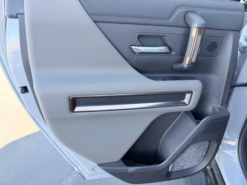 new 2025 GMC HUMMER EV Pickup car, priced at $107,805