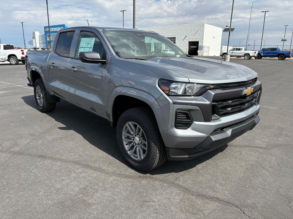 new 2025 Chevrolet Colorado car, priced at $41,040