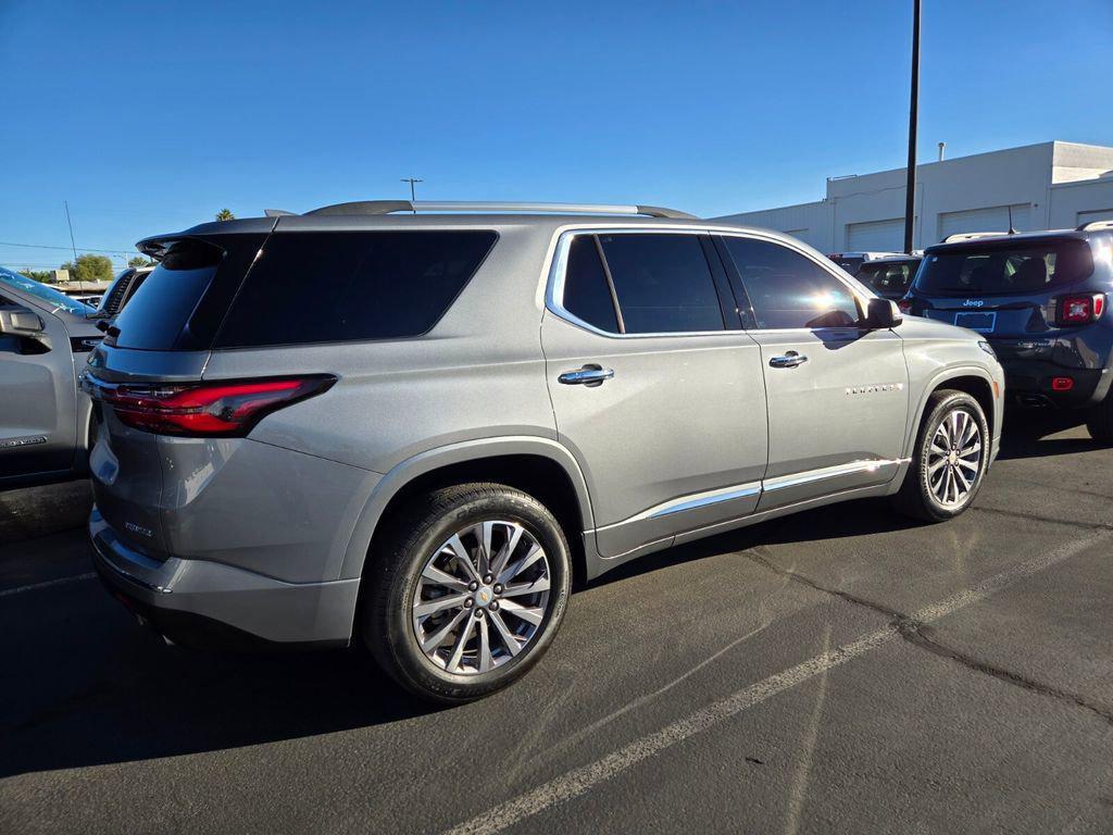 used 2023 Chevrolet Traverse car, priced at $32,976