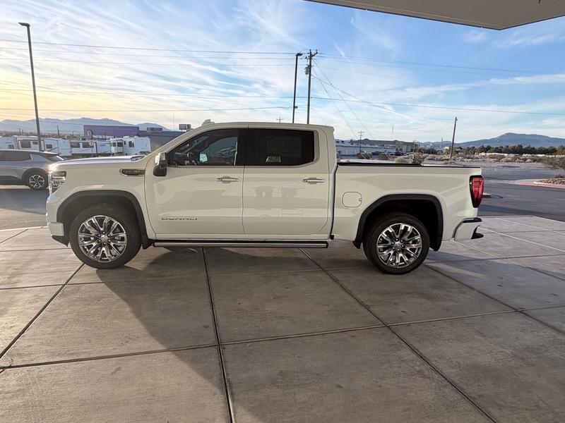 new 2026 GMC Sierra 1500 car, priced at $75,373