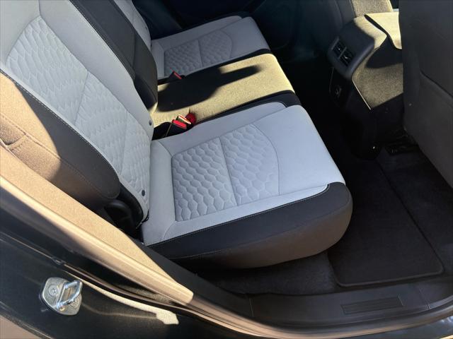 used 2019 Chevrolet Equinox car, priced at $15,917