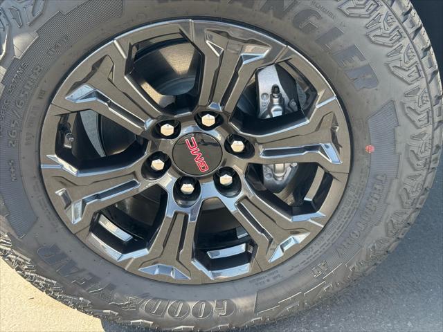new 2025 GMC Canyon car, priced at $48,600