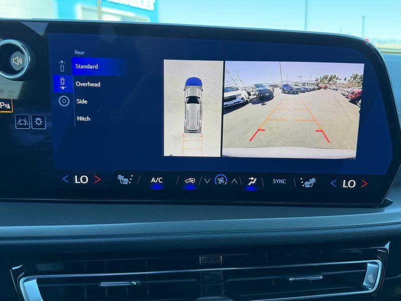 new 2026 Chevrolet Traverse car, priced at $43,655