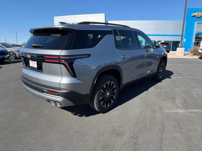 new 2026 Chevrolet Traverse car, priced at $43,655