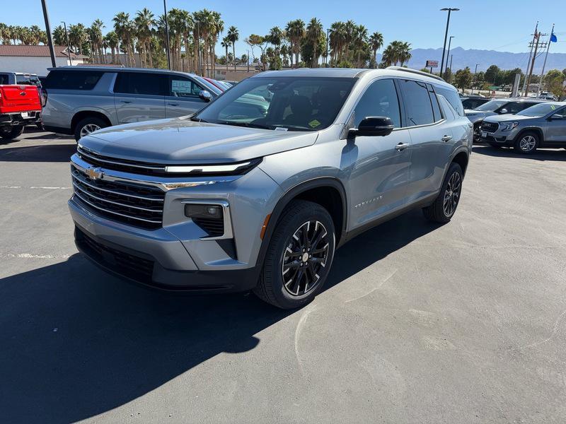 new 2026 Chevrolet Traverse car, priced at $43,655