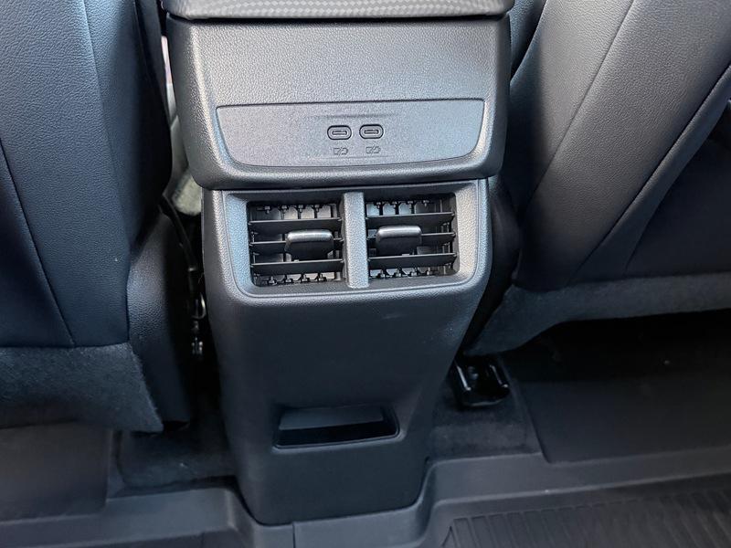 new 2026 Chevrolet Equinox car, priced at $33,308