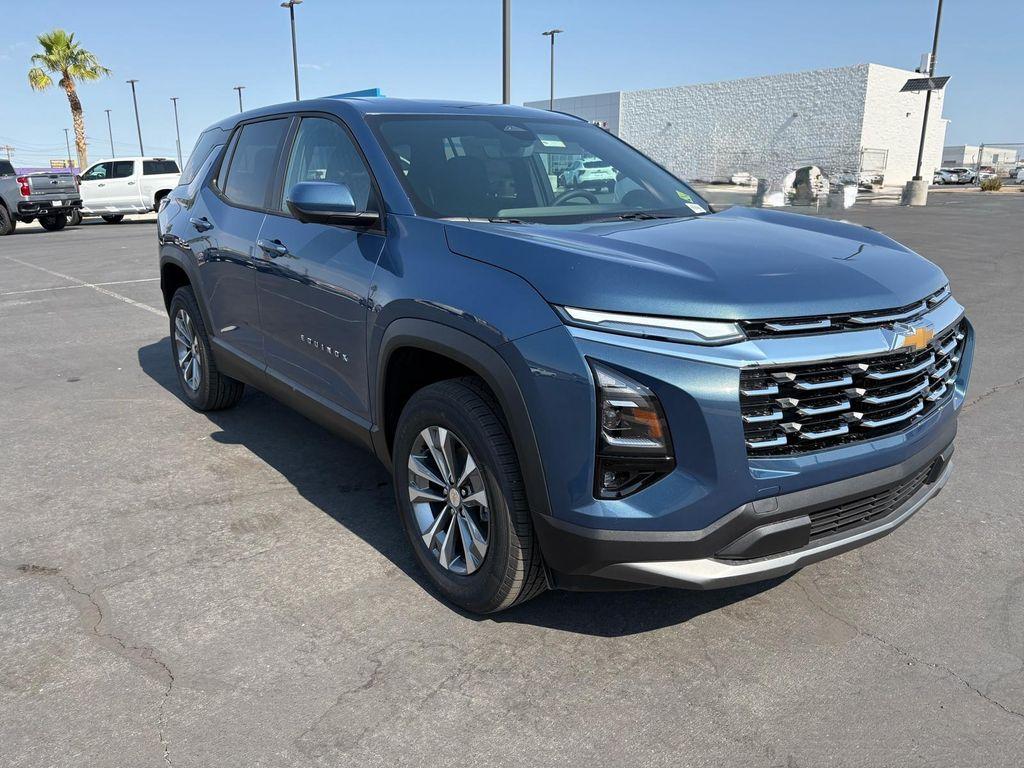 new 2026 Chevrolet Equinox car, priced at $30,106