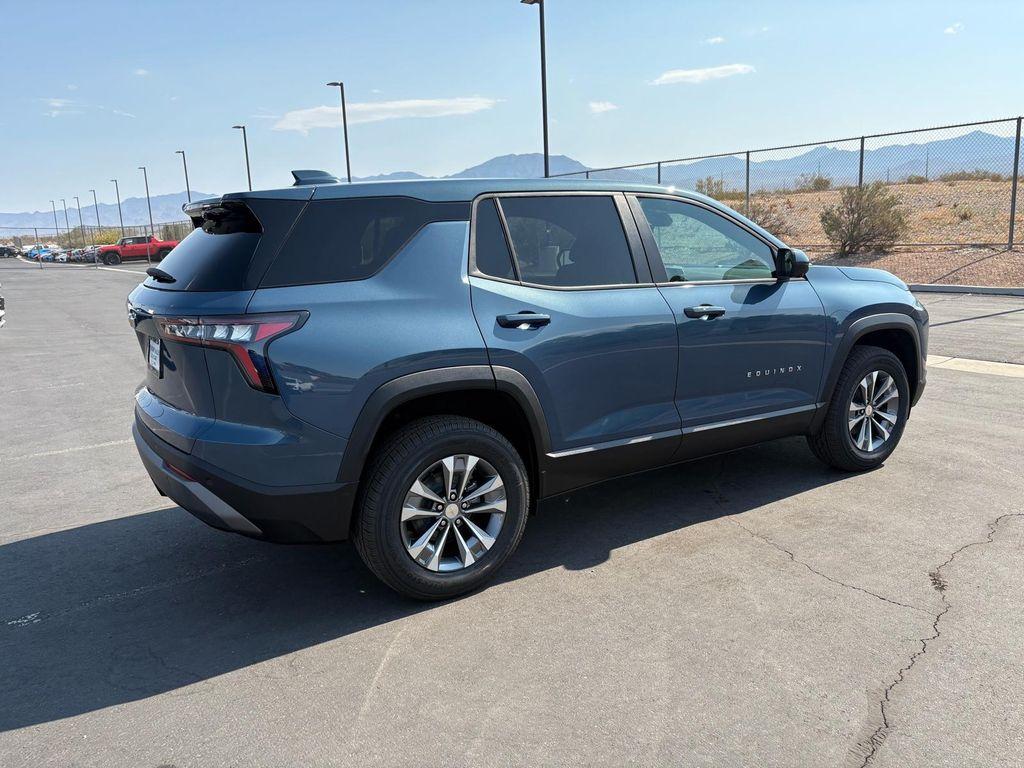 new 2026 Chevrolet Equinox car, priced at $30,106