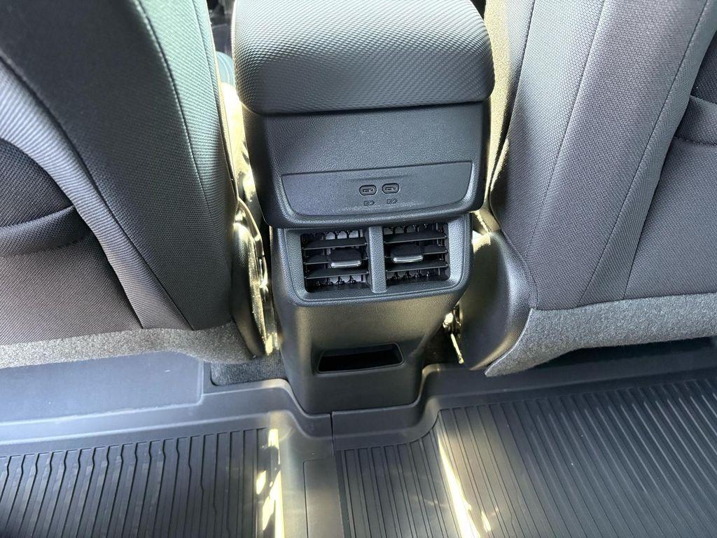 new 2026 Chevrolet Equinox car, priced at $30,106