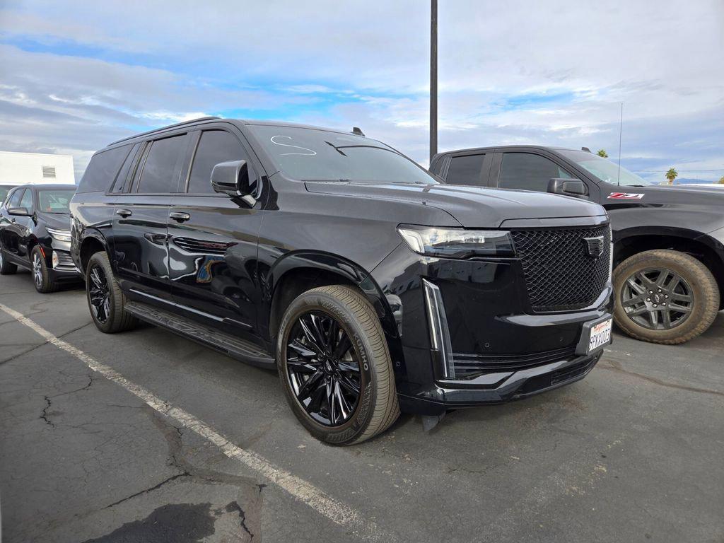 used 2021 Cadillac Escalade ESV car, priced at $67,634