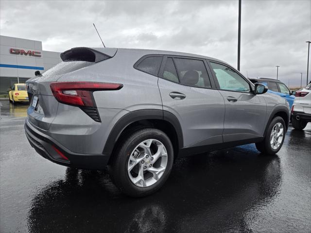 new 2025 Chevrolet Trax car, priced at $23,155