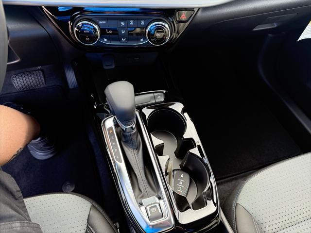 new 2025 Chevrolet Trax car, priced at $25,580