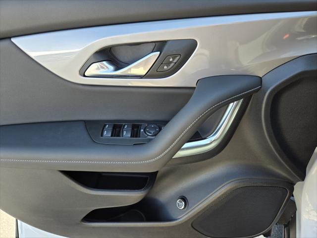 new 2025 Chevrolet Blazer car, priced at $38,115