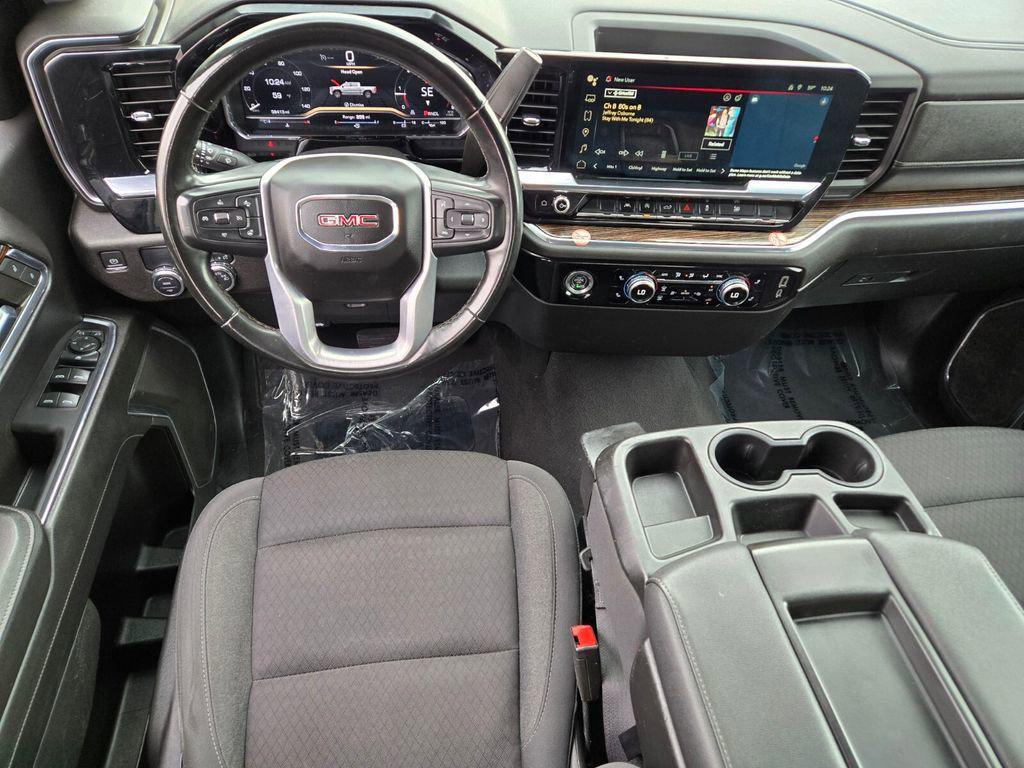 used 2024 GMC Sierra 1500 car, priced at $33,261