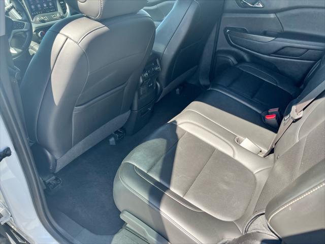 used 2023 GMC Acadia car, priced at $23,914