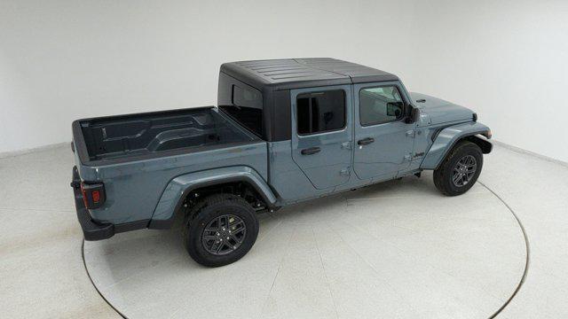 new 2024 Jeep Gladiator car, priced at $47,480