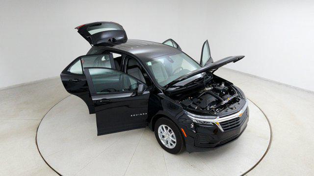 new 2024 Chevrolet Equinox car, priced at $29,595