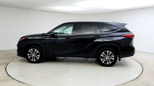 used 2021 Toyota Highlander car, priced at $27,888