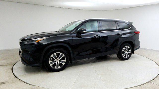 used 2021 Toyota Highlander car, priced at $27,888