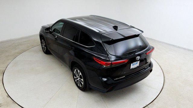 used 2021 Toyota Highlander car, priced at $27,888