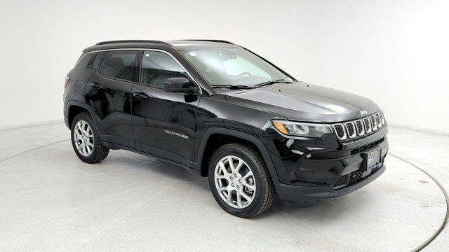 new 2023 Jeep Compass car, priced at $39,584