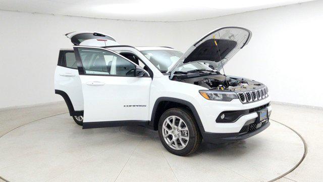 new 2024 Jeep Compass car, priced at $36,765