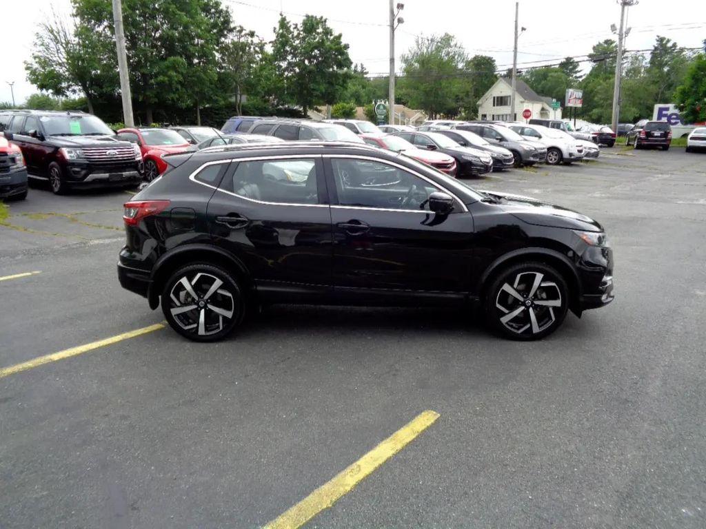 used 2020 Nissan Rogue Sport car, priced at $19,995