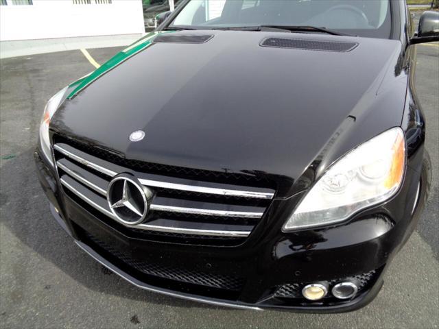 used 2011 Mercedes-Benz R-Class car, priced at $16,995