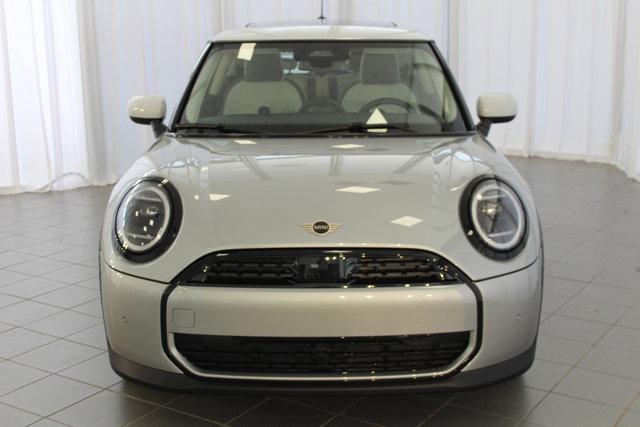 new 2025 MINI Hardtop car, priced at $32,345