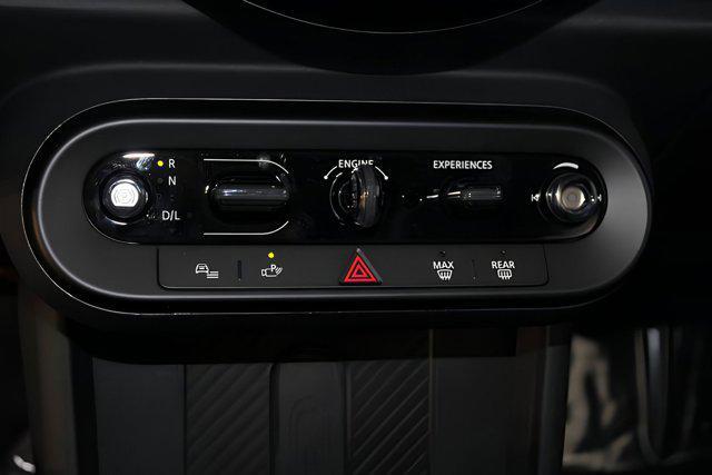 new 2025 MINI Hardtop car, priced at $30,211