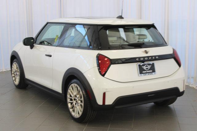 new 2025 MINI Hardtop car, priced at $32,525