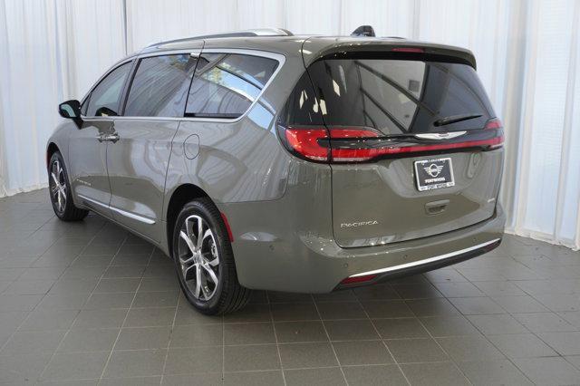 used 2023 Chrysler Pacifica car, priced at $43,998