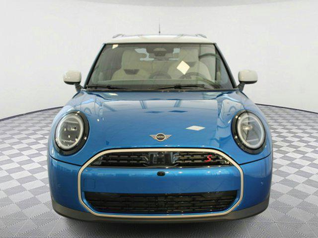 new 2025 MINI Hardtop car, priced at $38,725