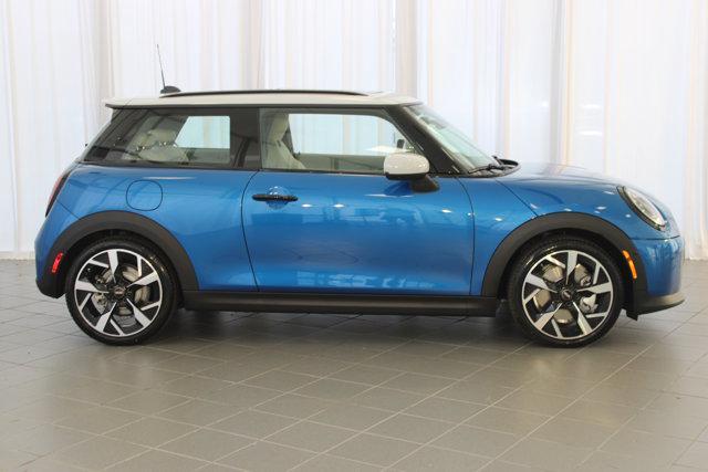 new 2025 MINI Hardtop car, priced at $38,725