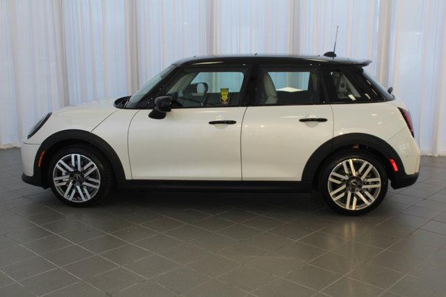 new 2025 MINI Hardtop car, priced at $36,595