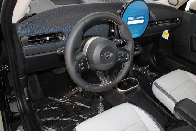 new 2025 MINI Hardtop car, priced at $37,475