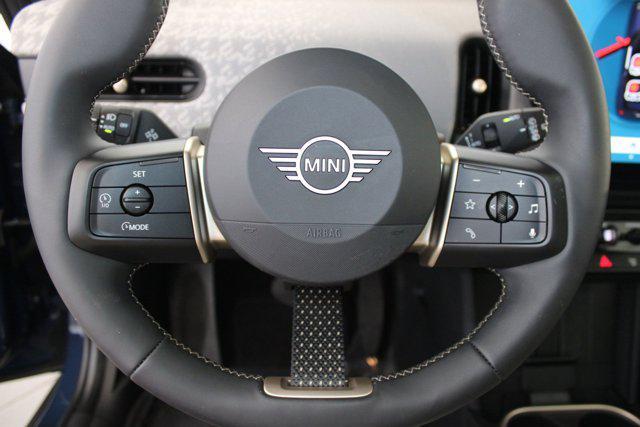 used 2025 MINI Hardtop car, priced at $29,596